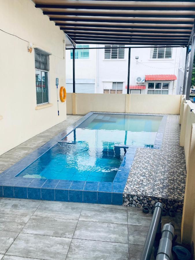 Casa Drezqi Homestay Melaka Private Pool Екстер'єр фото