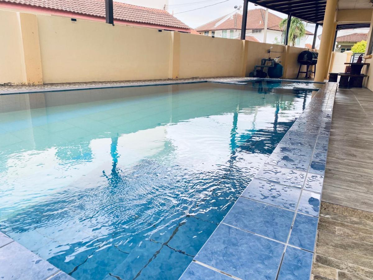 Casa Drezqi Homestay Melaka Private Pool Екстер'єр фото